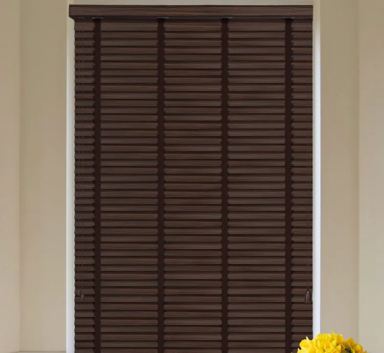 Persiana Veneciana Marrón Efecto Madera