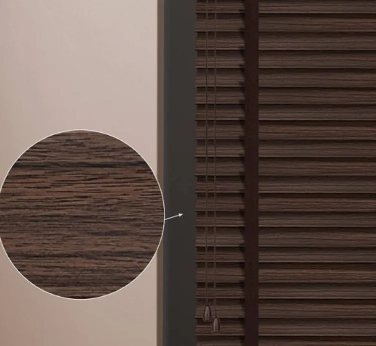 Persiana Veneciana Marrón Efecto Madera
