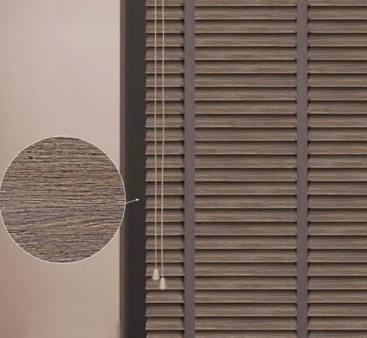 Patterned Wood Color Venetian Blind