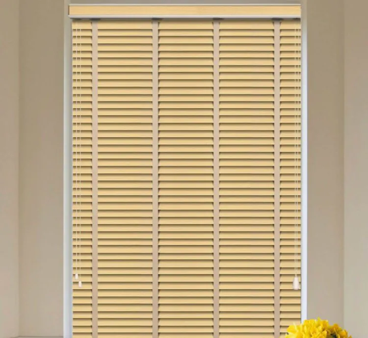 Patterned Cream Venetian Blind