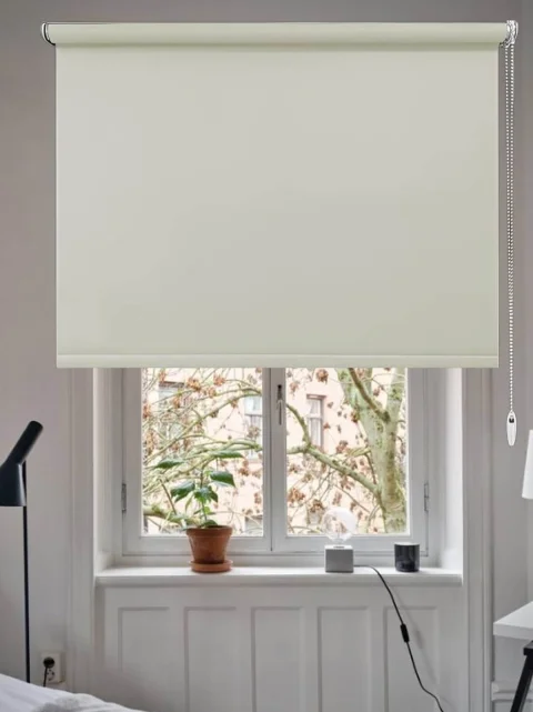 Plain Cream Roller Blind - Minimalist Space & 70% Dimout