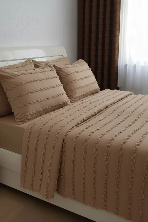 Copriletto Beige Collezione Wave | Completamente Personalizzabile e su Misura