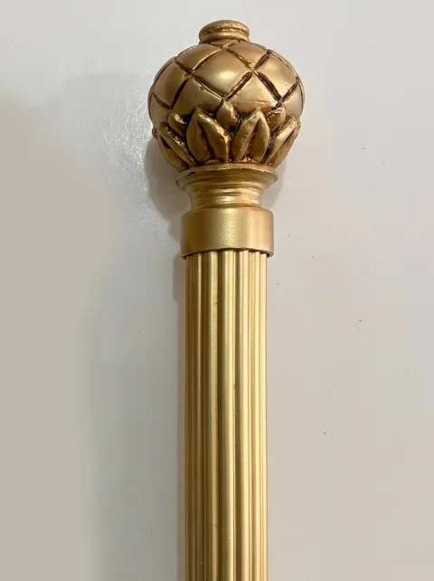 Alüminyum Perde Rustiği Altın "Vintage / Klasik Oymalı Başlık" 4 Cm 4