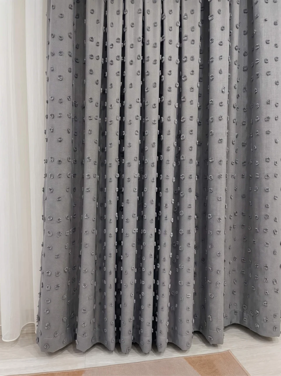Özel Ölçü Ponponlu Gri Keten Fon Perde | Tufted Linen Curtain | Modern El İşçiliği Perde
